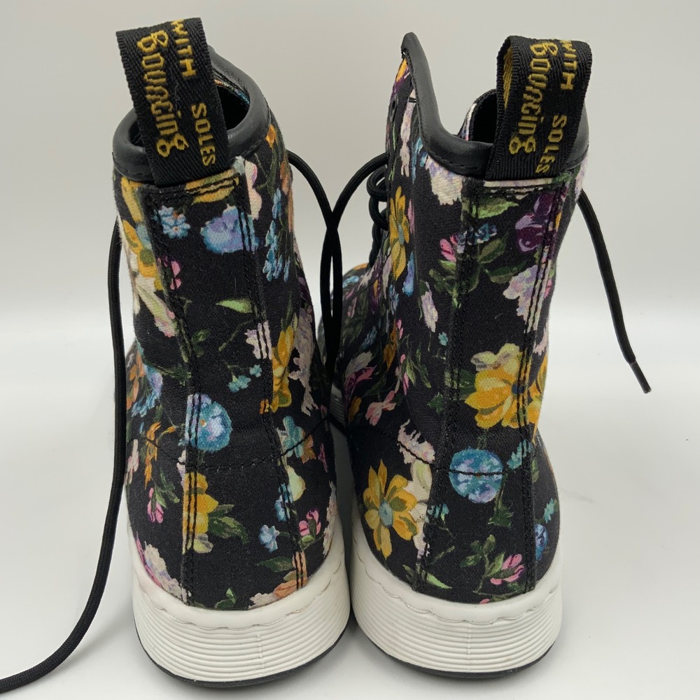 Dr. Martens Newton DF Floral Canvas Boots Black Multi Women 9 Lightweight 8-Eye - Picture 5 of 9
